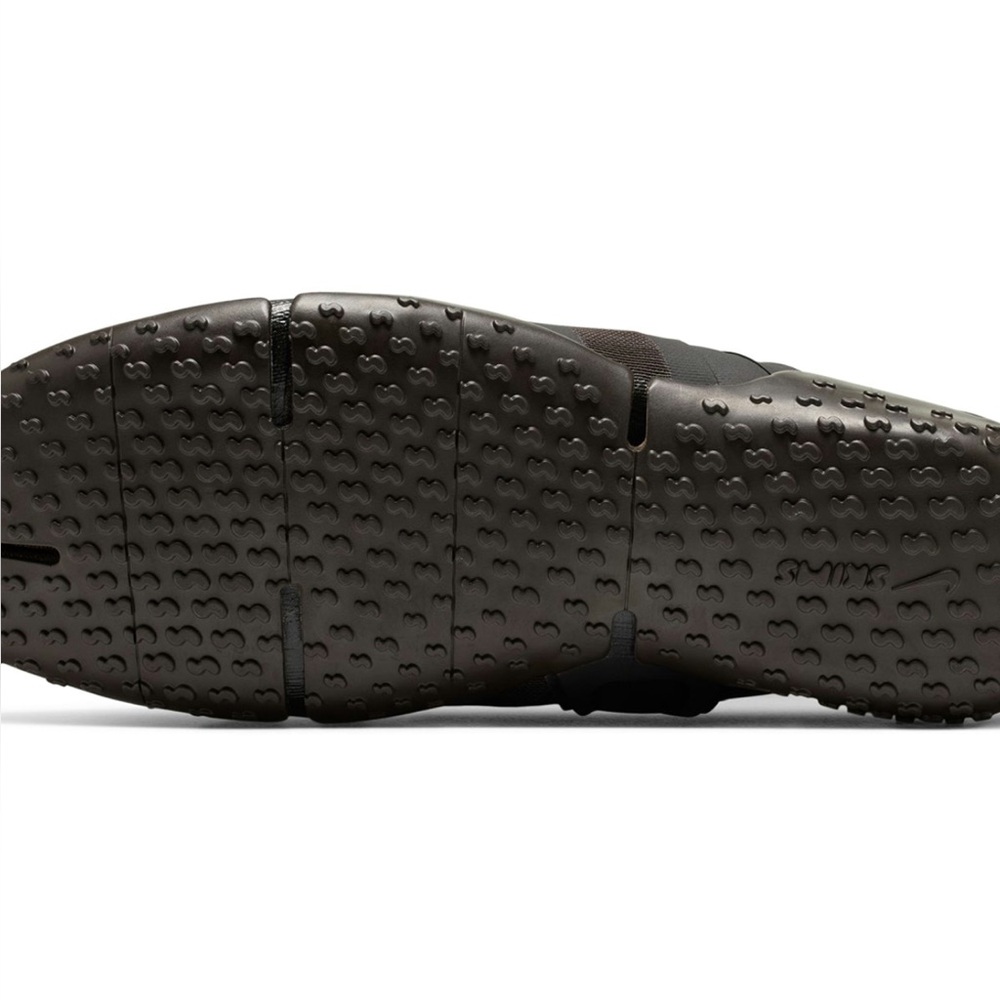 NWT SKIMS NIKE RIFT MESH VELVET BROWN 10W/8.5M - Picture 3 of 8